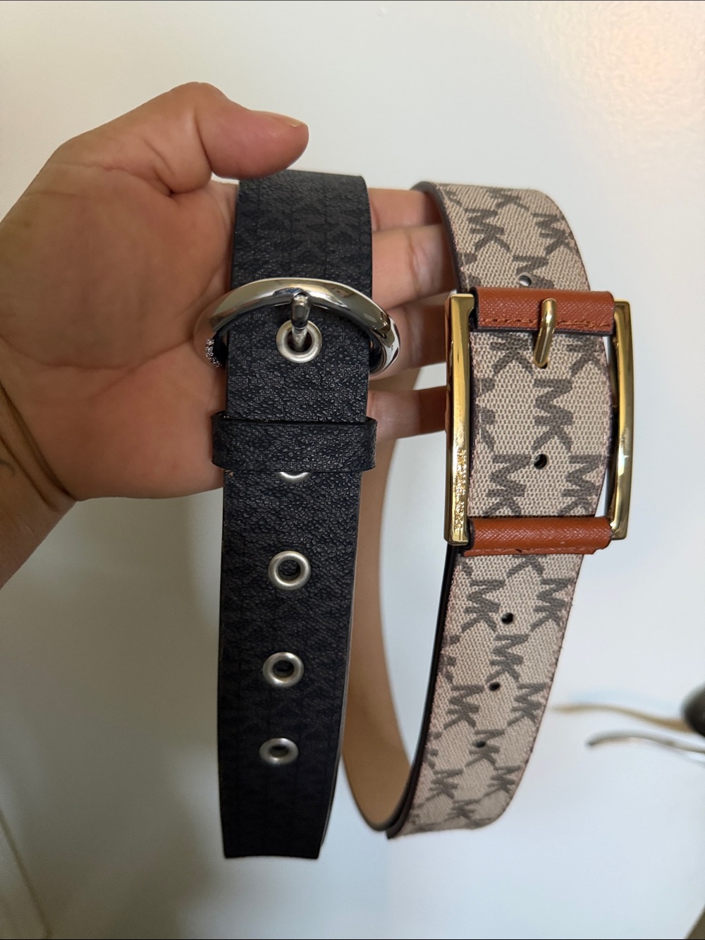 Michael Kors Men’s Reversible Black/Tan Logo Belt